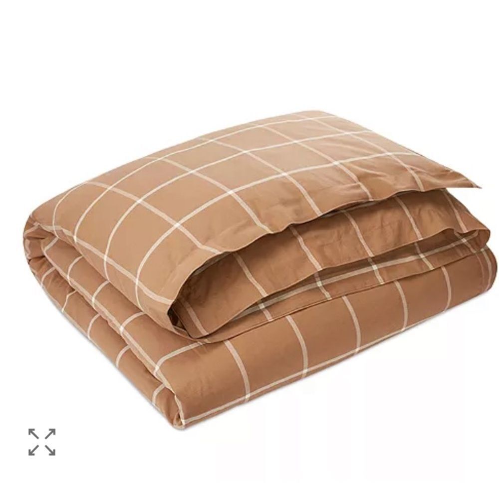 Ralph Lauren
Modern Equestrian Windowpane Duvet Cover